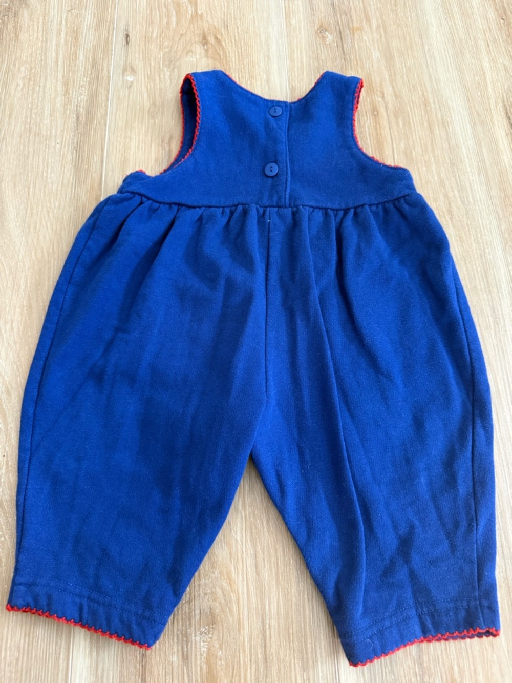Vintage Winnie the Pooh Romper - Picture 4 of 4